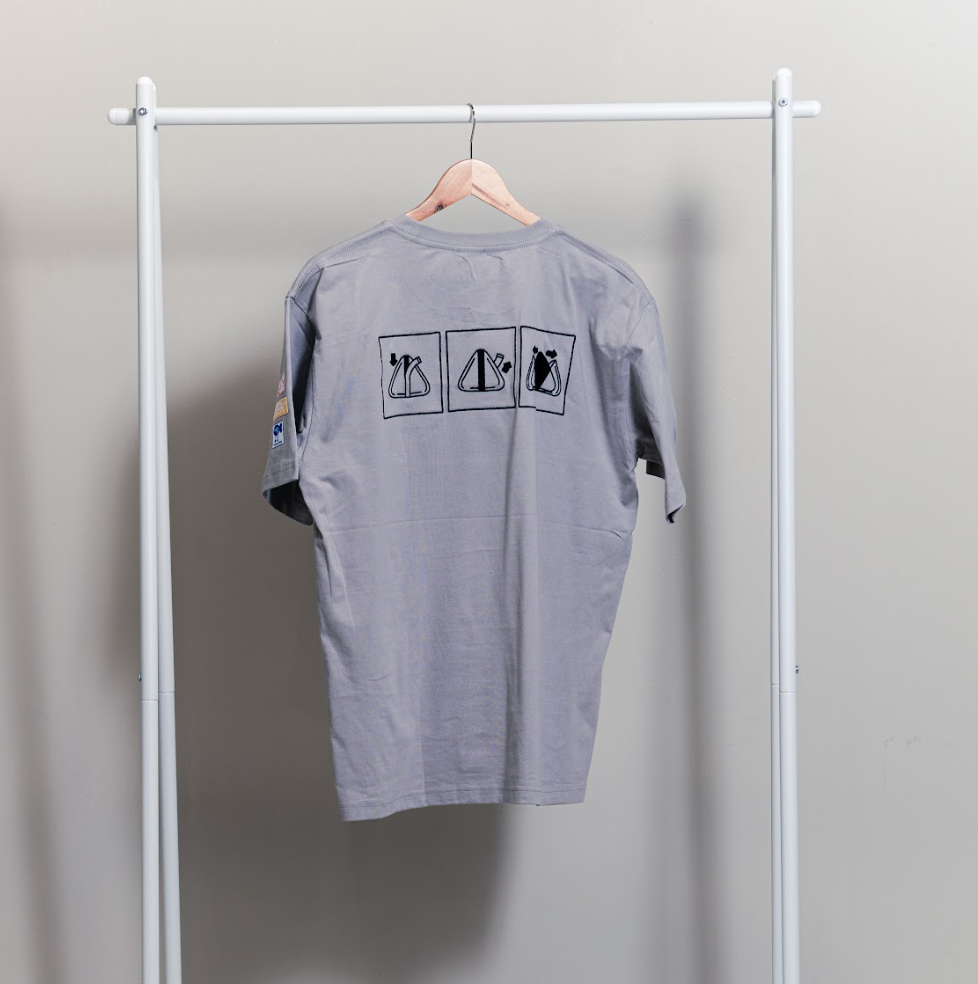ONIGIRI: Embroidered short sleeve t-shirt-4